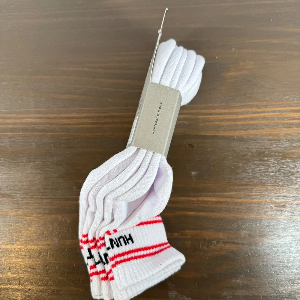 Hunter Shortie Crew Socks Women Shoe Size 4-10 White Red Stripe 3 Pairs New